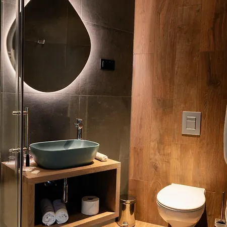Guest house Avarka